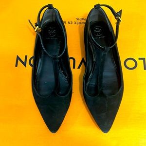 Gently worn suede Tory Burch sandals size 37,5